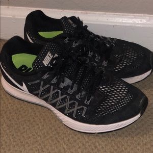 Nike Zoom Pegasus 32 Black Sneakers